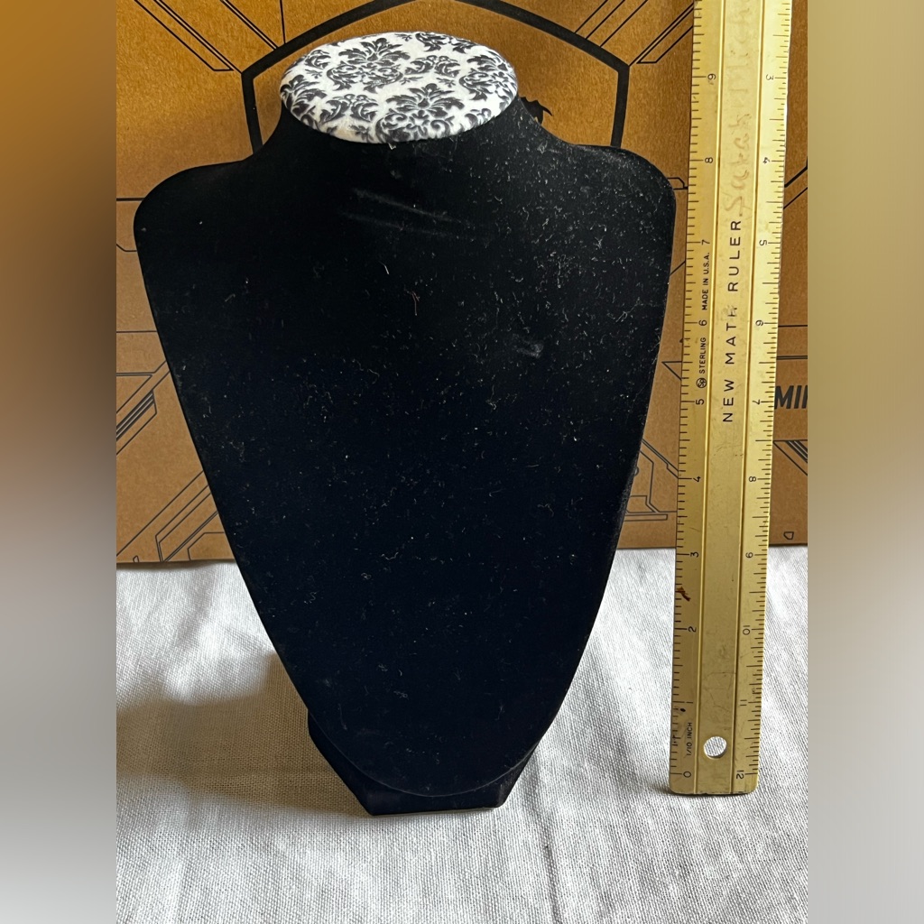 Felt Covered Jewelry And Accessory Stands